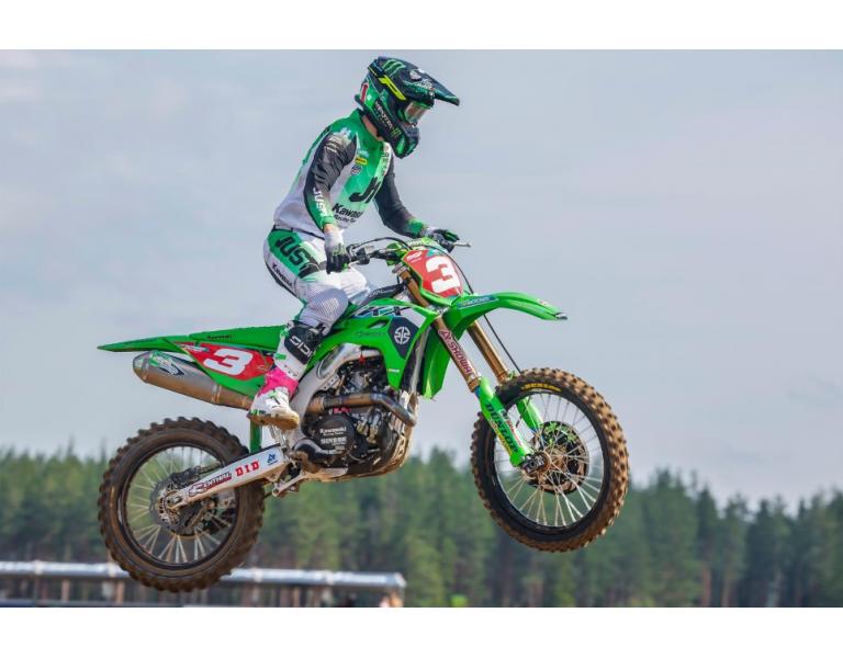 Romain Febvre conserve la plaque rouge avec un nouveau podium