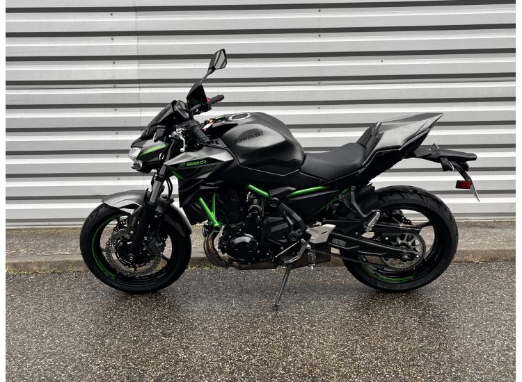 KAWASAKI Z 650