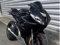 TRIUMPH STREET TRIPLE 675