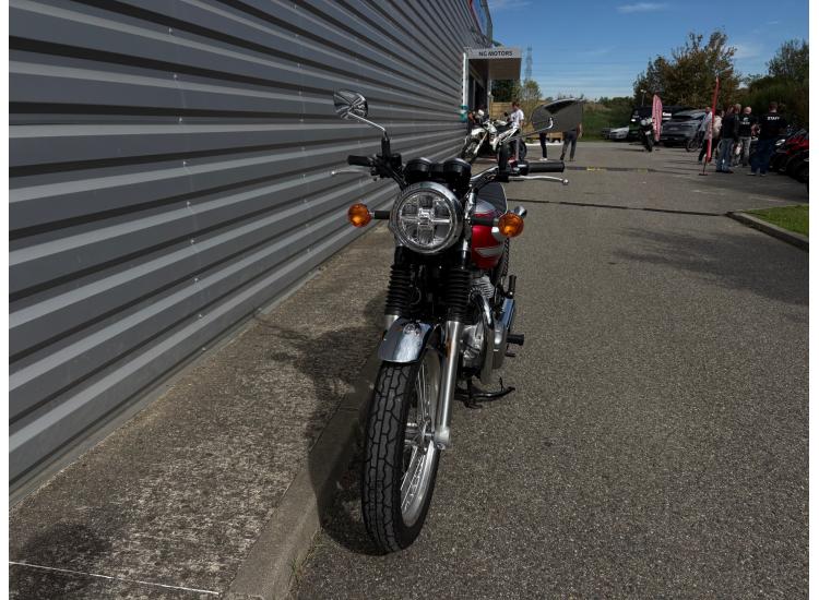 KAWASAKI W 800