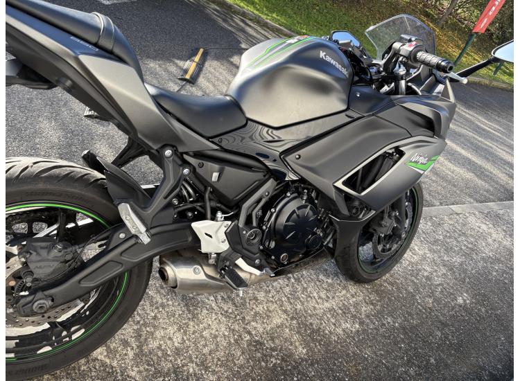 KAWASAKI NINJA 650 