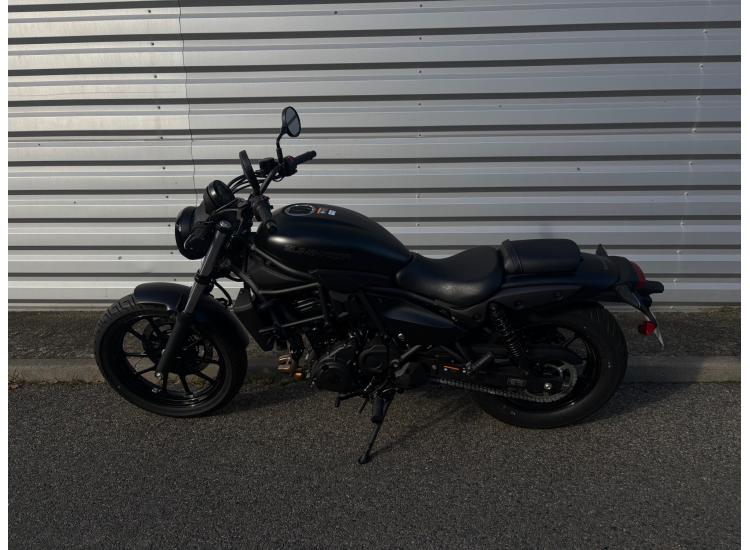 KAWASAKI ELIMINATOR 500