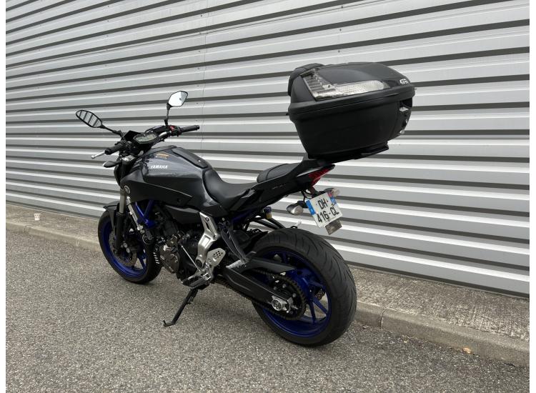 YAMAHA MT-07 A2