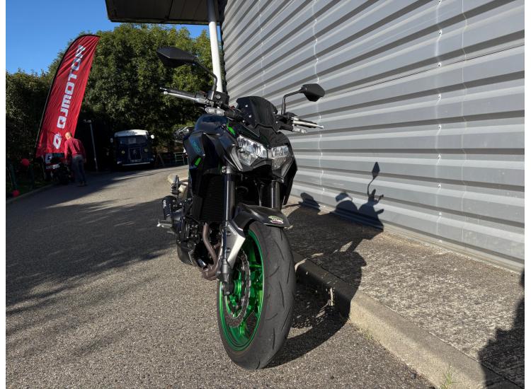 KAWASAKI Z 900