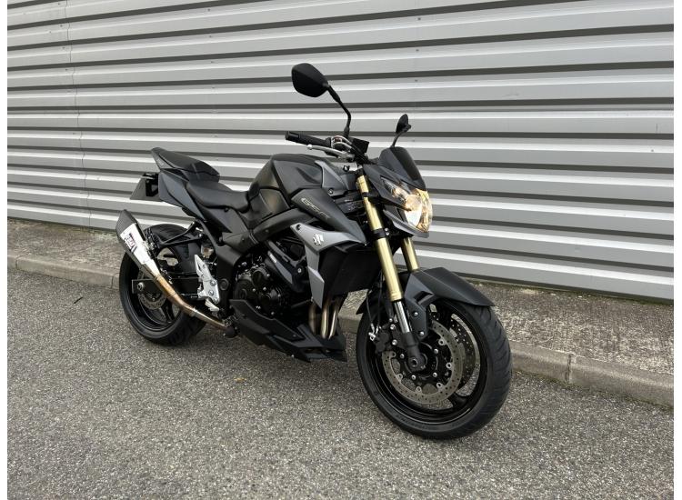 SUZUKI GSR 750 ABS